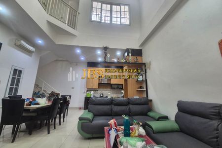 Dijual Rumah di Komplek Cemara Asri Medan Jalan Salak Kondisi Siap Huni Full Furnish