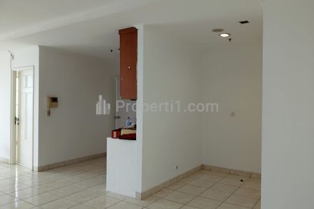 Disewakan Apartemen French Walk MOI 3+1BR Semi Furnished Siap Huni