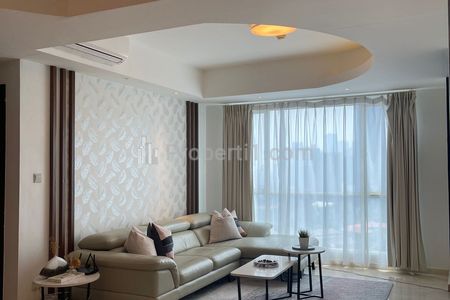 Dijual Apartemen Casa Grande Residence 3+1BR Semi Furnished City View