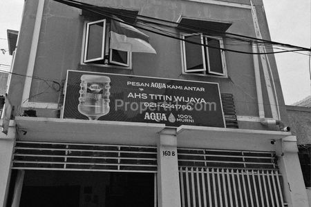 Rumah DIJUAL Murah di Jakarta Pusat, Kemayoran - JL KEMAYORAN BARAT - 2 Lantai (meilinda)