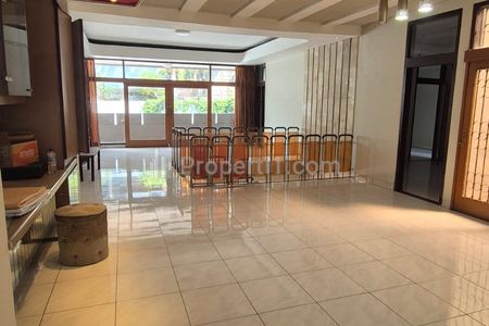 Dijual Rumah Strategis Sayap Sutami Bandung
