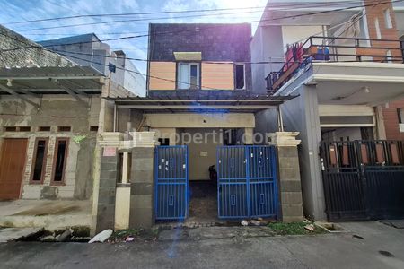 Dijual Rumah Kost Ada 7 Kamar, Best Price di Bulak Teko, Jakarta Barat