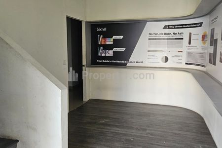Sewa Ruko 2 Muka di PIK Golf Island, Rukan Beach View - Jakarta Utara