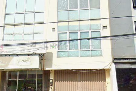 Disewakan Ruko 3 Lantai di Raya Darmo Baru Timur, Surabaya Barat - Parkiran Mobil Luas Dekat Madame Chang, HR Muhammad, Akses Tol Satelit