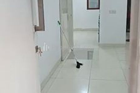 Disewakan Rumah Murah Bagus Cantik Semi Furnished 2 Lantai di Cluster Zebrina Jakarta Garden City Jakarta Timur Siap Huni Minimalis Modern