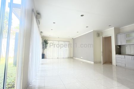 Disewakan Rumah Mewah Semi Furnish di BSD De Park, Cluster Cajuputi, Tangerang