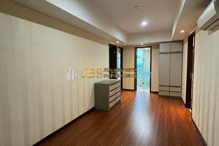 Dijual Cepat Apartemen TERMURAH Cambridge Condominium Tower Picasso Ukuran 200m2 Tipe 3 BR Furnished
