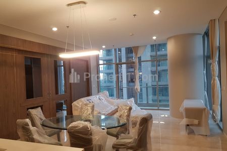 For Lease Luxurious Apartment at Verde Two Type 3+1BR Full Modern Furnished - Strategic Location in South Jakarta