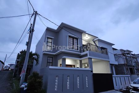 Dijual Rumah Mewah Full Furnish dalam Cluster di Trenggana Penatih, Denpasar Timur