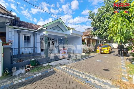 Jual Rumah 1,5 Lantai di Klatak Banyuwangi, Harga di Bawah Rp300 Juta - Kesempatan Langka!