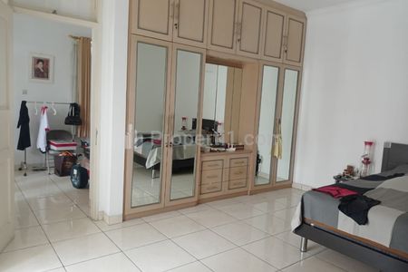 Dijual Rumah Bagus Strategis Sayap Pasteur Bandung