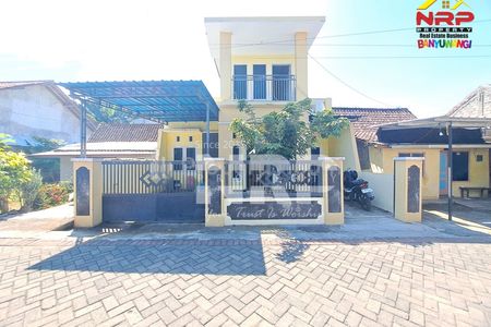 Dijual Rumah 2 Lantai Nyaman di Banjarsari Glagah Banyuwangi, Suasana Pedesaan dengan Akses Mudah ke Kota