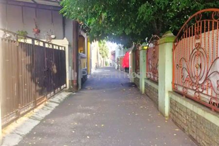 Sewa Rumah Murah di Jakarta Timur, Kramat Jati, Batu Ampar - Jl Batu Ampar IV Dalam - 2 Lantai, Semi Furnish (tristan.lumbangaol)