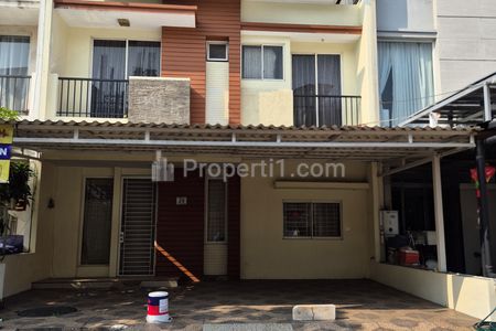 Disewakan Rumah Furnished 4 KT Luas dan Rapih Dalam Cluster Puri Mansion Jakarta Barat