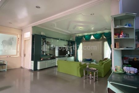 Dijual Rumah Bagus Strategis Sayap Peta Bandung