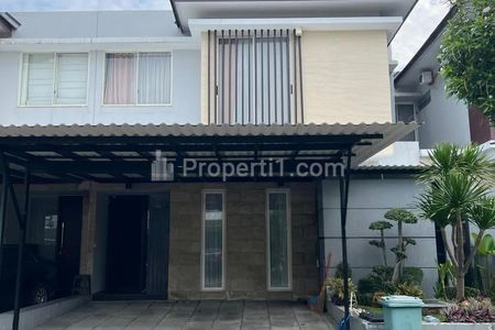 Dijual Rumah 2 Lantai Siap Huni di Graha Natura, 15 Menit ke Pakuwon Mall PTC Surabaya Barat
