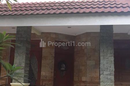Dijual Rumah Bagus Furnished di Perumahan Taman Bougenville Bekasi