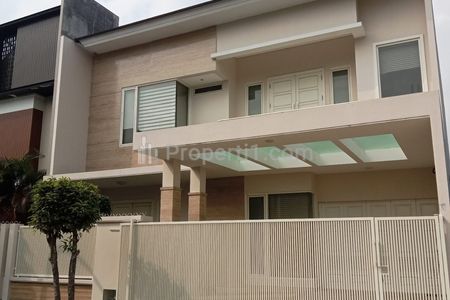 Dijual Rumah Citraland Somerset Surabaya Barat