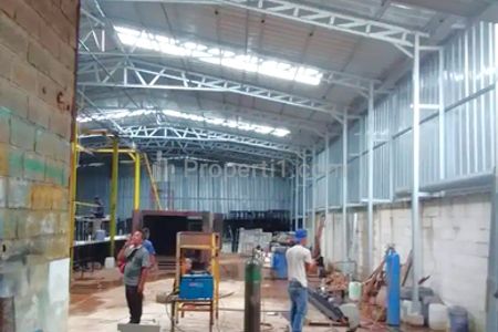 Gudang Dijual Murah di Bekasi, Jatiwangi, Cikarang Barat - Dekat Jl Irian VII - LT 960 m2, LB 800 m2 (syaif.arief)