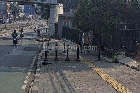 Dijual Rumah Hitung Harga Tanah Bagus Strategis di Wilayah Buncit Raya Jakarta Selatan