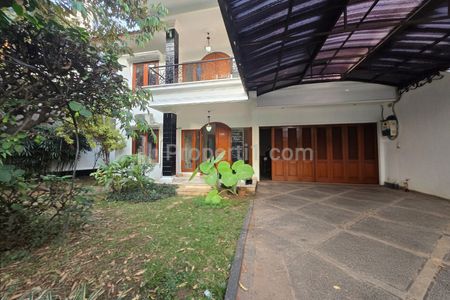 Disewakan Rumah Dekat Grha Sanqua Bintaro Sektor 5