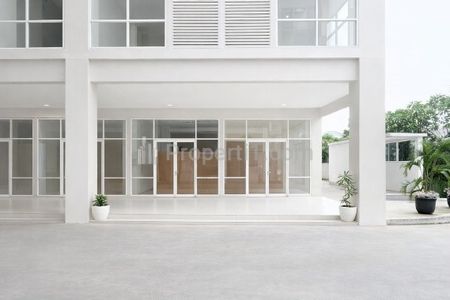 Disewakan Ruko 2 dan 3 Lantai di Area Grand Icon Caman Bekasi