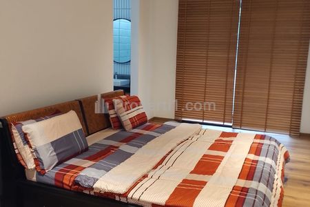 Sewa Rumah Baru Mewah 4 BR, Dua Lantai Plus Rooftop, Semi Furnish di Brawijaya, Kebayoran Baru, Jakarta Selatan