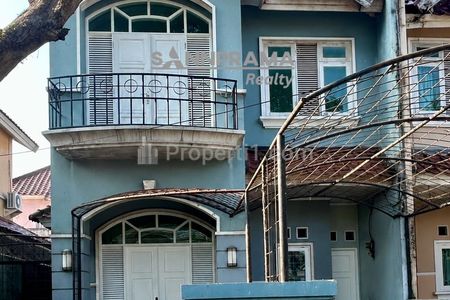 Dijual Rumah Secondary di Telaga Kahuripan Bogor