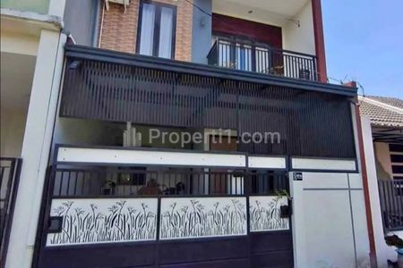 Dijual Murah Rumah 2 Lantai Dekat Kampus UPN di Medokan Ayu Surabaya