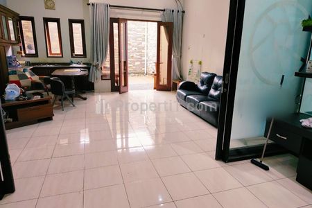 Dijual Rumah Strategis Sayap Sutami Bandung