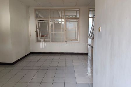 Disewakan Rumah Strategis Sayap Cikutra Bandung