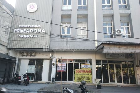 Ruko 3 lantai