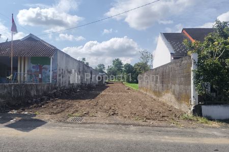 Dijual Tanah Strategis Cocok untuk Usaha di Flamboyan Sleman Yogyakarta
