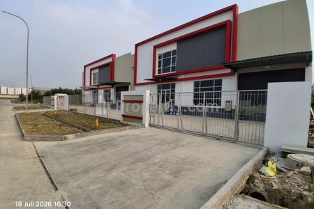 Sewa Gudang Baru Luas 1012m2 Bangunan 821m2 di Kawasan Industri Delta Silikon 3, Dekat GIIC, KITIC, Kawasan Hyundai, Jababeka, Cikarang, Bekasj, Jabar