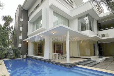 Disewakan Rumah 2 Lantai di Pondok Indah Jakarta Selatan STD461