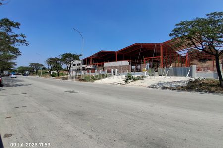 Sewa Gudang Baru Luas 10000m2 Bangunan 7449m2, Ada Lima Loading Dock di Kawasan Industri Delta Silikon, Dekat GIIC, Deltamas, KITIC, Cikarang Jabar