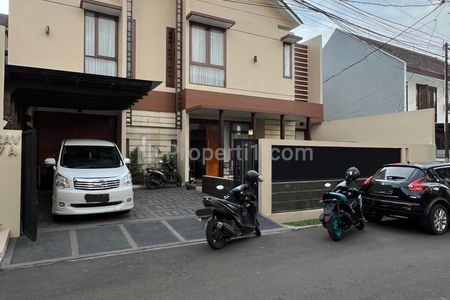 Dijual Rumah Dalam Townhouse di Pejaten Barat, Jakarta Selatan