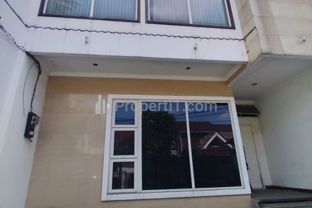 Dijual Rumah Semi Furnished di Kayu Putih Jakarta Timur