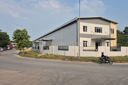 Jual Gudang Baru Huk Ready Luas Tanah 3300m2 Bangunan 2127m2, Ada Loading Dock di Delta Silikon Lippo Cikarang, Jawa Barat