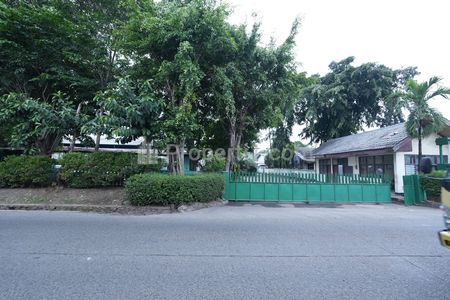 Dijual Ex Pabrik Produksi Bola Akses Bongkar Muat dan Area Bebas Banjir di Jalan Raya Setu Bekasi