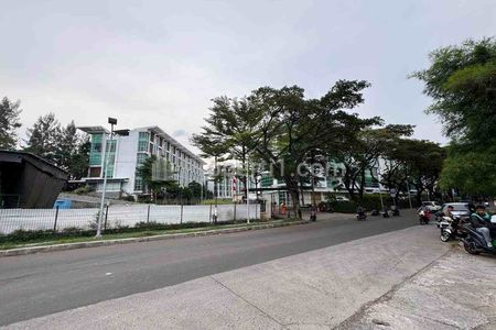 Disewakan Tanah Lokasi Super Strategis di Jl. Trembesi, Jakarta Utara