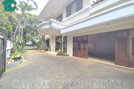 Disewakan Rumah 5 KT di Area Premium Pondok Indah Jakarta Selatan | SSP704