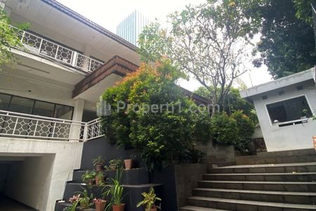 Disewakan Rumah Bisa untuk Kantor di Area Strategis Kebayoran Baru Jakarta Selatan | SSP706