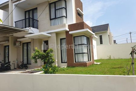 Dijual Cepat Rumah Posisi Hook dengan Harga Sangat Murah di Green Ara Residence Cluster Balsa Bekasi