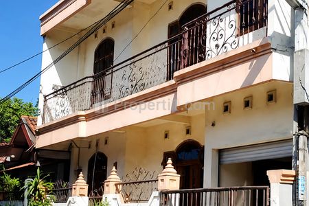 Disewakan Rumah 2 Lantai Gayungan Surabaya Selatan