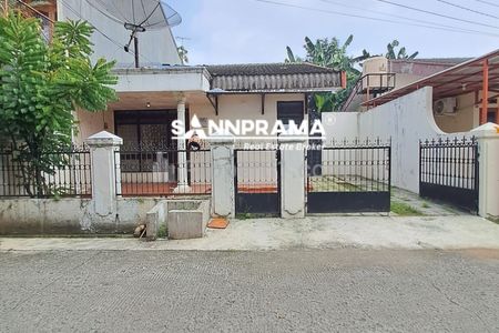 Dijual Rumah Seken Lokasi Strategis di Perumahan Depok Mulya 1, Beji, Depok
