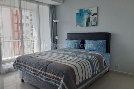 Sewa Apartemen The Aspen Peak Residence Dekat MRT Fatmawati, Jakarta Selatan - Studio Furnished