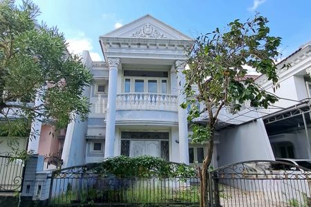 Dijual Rumah Butuh Renov Hitung Tanah di Wisata Bukit Mas Wiyung, 10 Menit ke Pakuwon Mall PTC, Surabaya 