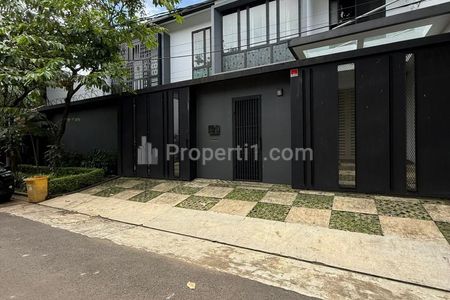 Dijual Rumah Siap Huni di Prime Area Kebayoran Baru, Jakarta Selatan