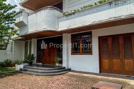 Dijual Rumah Lokasi Strategis Area Menteng, Jakarta Pusat